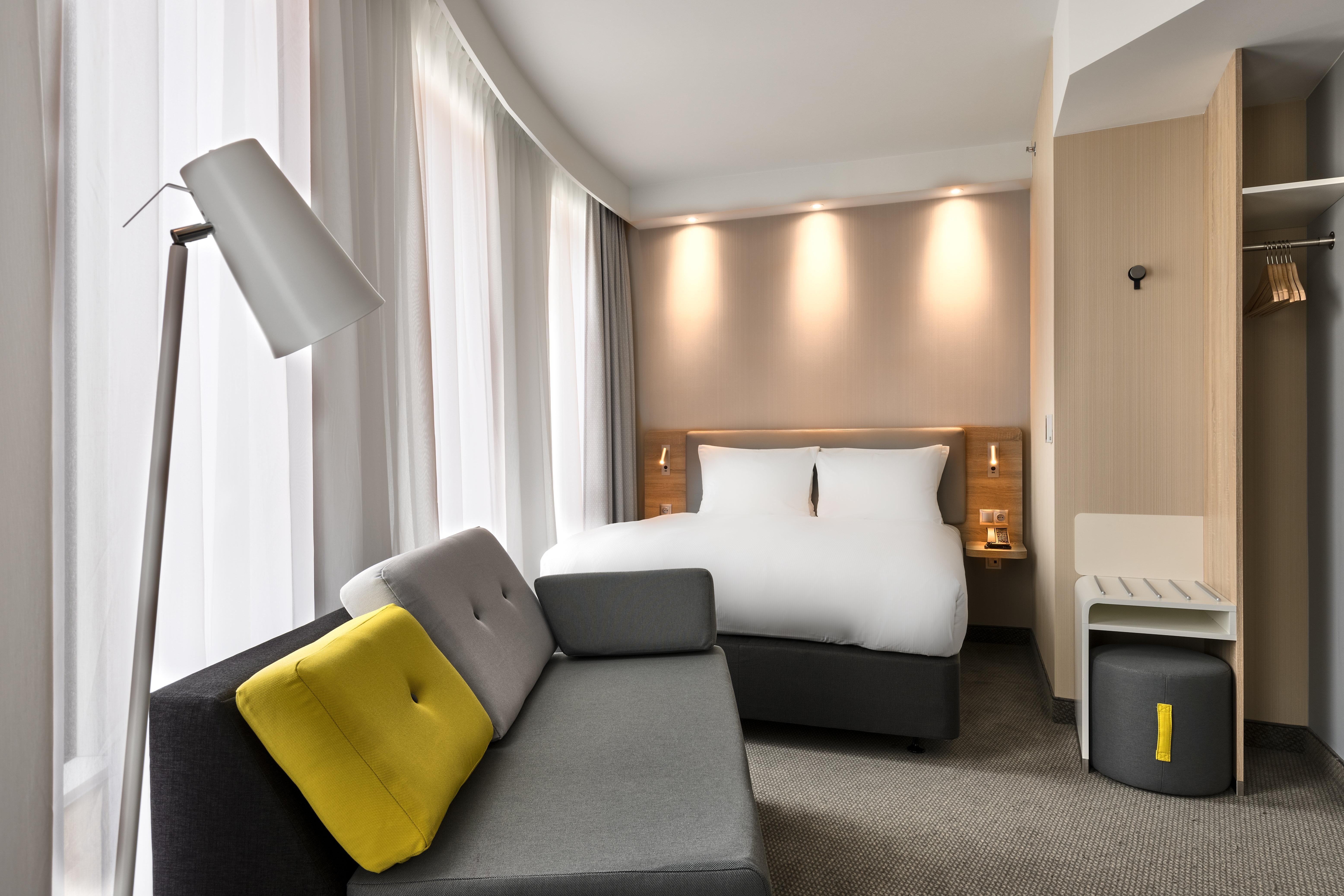 HOLIDAY INN EXPRESS - WARSAW - THE HUB, AN IHG HOTEL ВАРШАВА 3* (Польша) -  от 6766 RUB | NOCHI